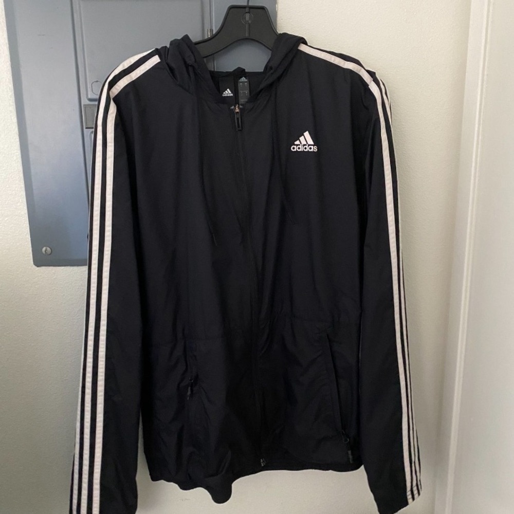 Adidas windbreaker size small